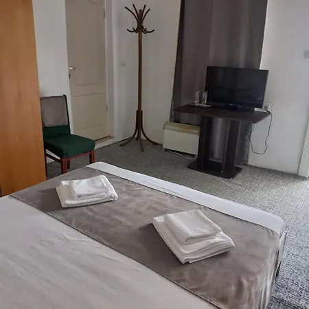 Casa Christian Guest house Calimanesti